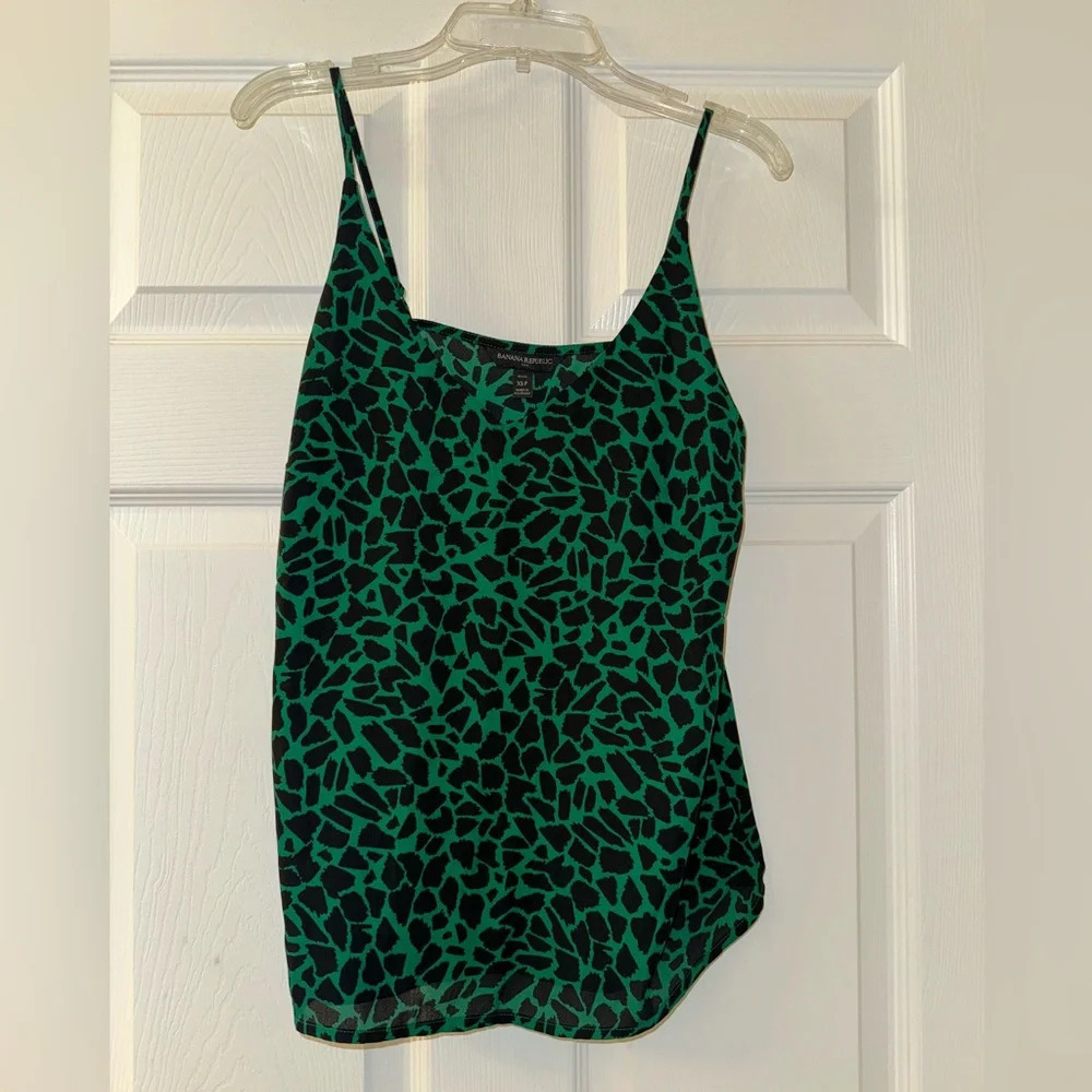 Black and Green Banana Republic Tank Top!